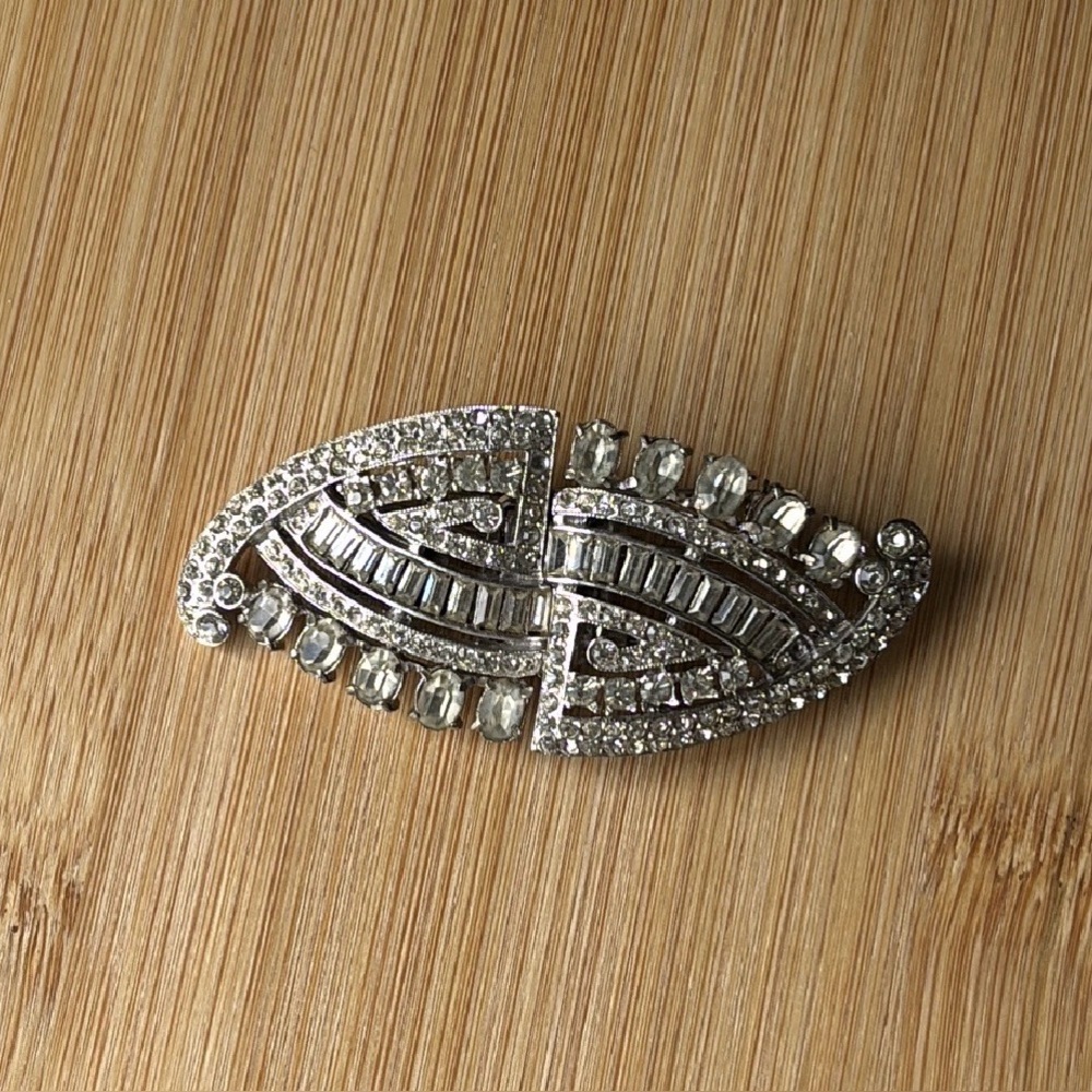 Vintage duette brooch